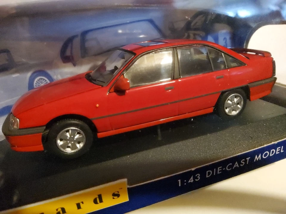 1/43 VAUXHALL CARLTON 3000 GSi IN CARMINE RED, RHD UK NEW VANGUARDS `CORGI` - Image 1 of 1