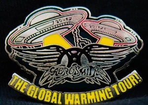 AEROSMITH-Raro Pin de Solapa SOLO VIP del 2012 The Global Warming Tour - Imagen 1 de 2