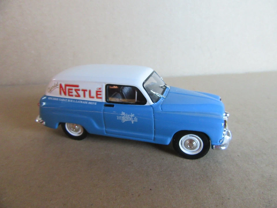 232I IXO Altaya Simca Aronde Messagère Nestlé 1954 Tôlé 1:43 - Photo 1/4