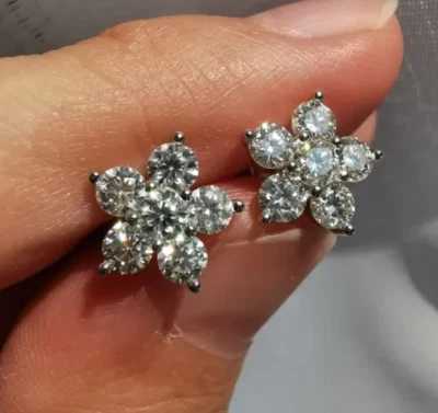 1.2ct 6 Stones Flower Moissanite Stud Earrings GRA Certified 925 Solitaire Studs - Image 1 of 4