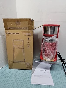 Frigidaire Stainless Steel Coffee Maker Single Cup Insulted Travel Mug Red - Picture 1 of 7