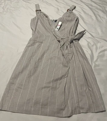 Vestido ajustado y acampanado The Limited beige a rayas mezcla de lino talla 6 Foto 1 de 4