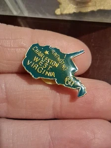 Vintage West Virginia State Form Tourist Emaille Anstecknadel Huntington Charleston - Bild 1 von 3