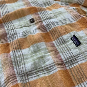 A96 Patagonia Orange Plaid Short Sleeve Button Front Size L 100% Organic Cotton - Picture 1 of 6