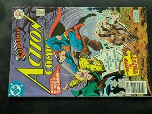 DC Action Comics Vol. 1 # 470 Reg. Cubierta 1ª Impresión Abr '77 (FN) - Imagen 1 de 3