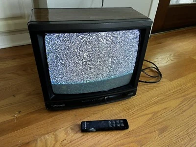 De colección Magnavox Gaming TV Televisión Portátil Rca Años 90 Retro rr1330 Nintendo Prop Foto 1 de 4