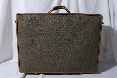 Чемодан Hartmann большой твидовый холщовый фирменный стиль 19,5 дюйма x 26 дюймов x 8 дюймов - Изображение 1 из 4