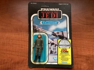 Vintage 1983 Kenner Star Wars ROTJ AT-AT Commander mit Münzangebot - Bild 1 von 6