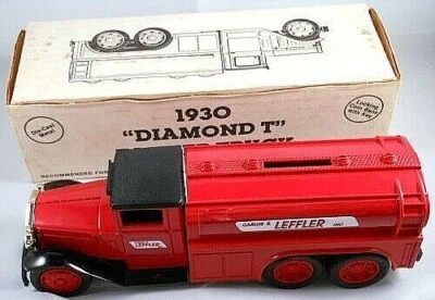 1991 ERTL 1930 DIAMOND T TANKER TRUCK BANK New In Box 1:34 Leffler NIB - Image 1 of 4