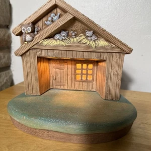 Vintage Small Light Up Ceramic Nativity Creche ONLY W/owl & Birds RARE - Picture 1 of 10