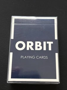Tarjetas de juego Orbit V1 de Chris Brown - Imagen 1 de 2