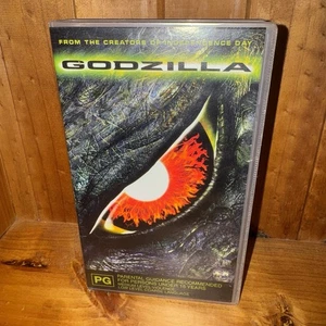 Godzilla 1998 VHS - Picture 1 of 5