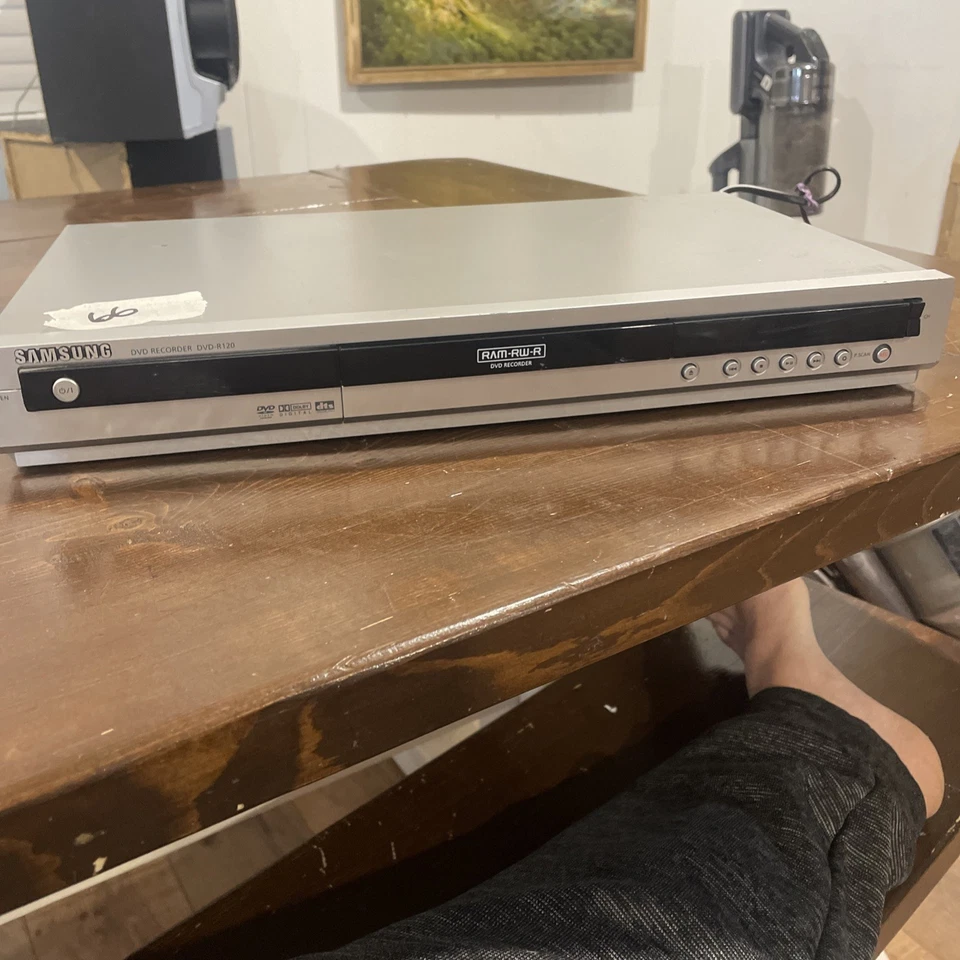 Samsung DVD-R120  DVD Player Recorder TESTED & WORKING *FAST SHIPP - Image 1 of 4