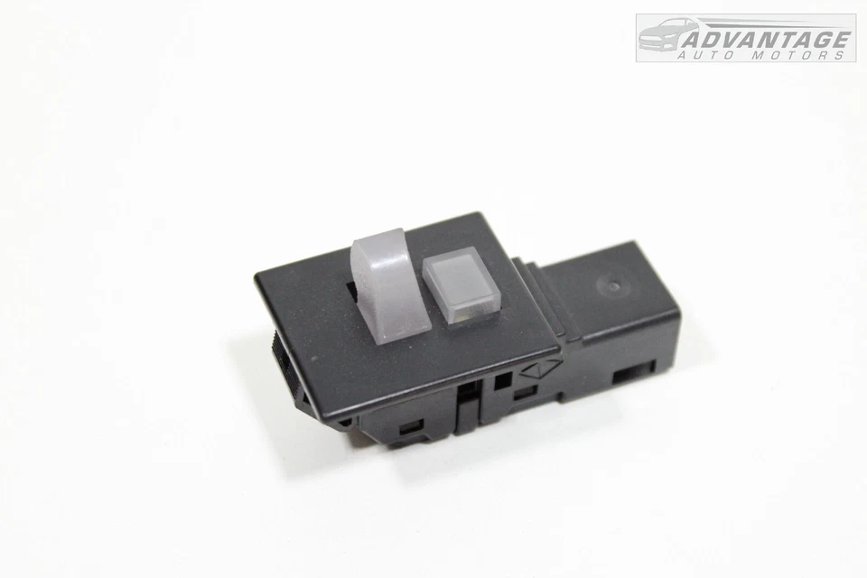 2017-2022 CHRYSLER 300 FRONT LEFT OR RIGHT UNDER DASH PANEL LED LIGHT LAMP OEM - Image 1 of 4