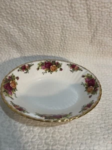 Royal Albert Old Country Roses 9" Servierschale - Bild 1 von 4