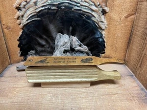 Black Limba one-pc Box Call w/ Dymondwood Lid This Call Talks Turkey !!! - Picture 1 of 2