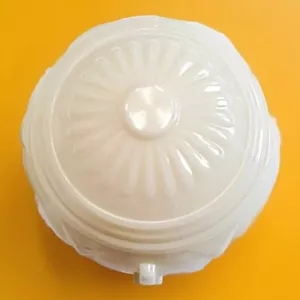 Antique 1920's-1930's Art Deco Victorian Cream Glass Chandelier Slip Shade - Picture 1 of 14