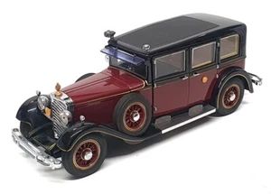 Paul's Model Art 1/24 Scale PMA770 - 1935 Mercedes Benz TYP 770 - Dk Red/Black - Picture 1 of 5