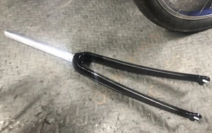 black Raleigh Carbon Aluminum Road Bike Fork 700c 1 1/8 Caliper Brake - Picture 1 of 8