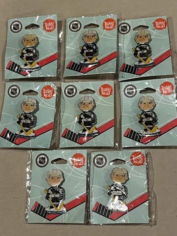LOT OF 8 San Jose Sharks NHL PLAYER METAL Lapel Jacket Pin - BOBBLE HEAD NEW! Cover