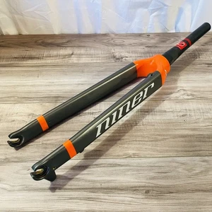 Niner RLT 9 Carbon 700C Fork Taper 220 Steerer QR Gray Orange LOW MILES - Picture 1 of 12
