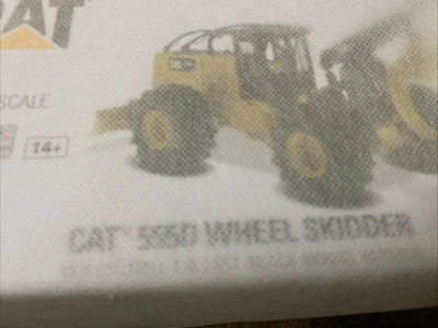 CAT CATERPILLAR 555D WHEEL SKIDDER 1/50 MODEL BY DIECAST MASTERS 85932 - Image 1 of 4