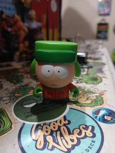 KYLE - Kidrobot - South Park - Mini Series 1 - 3" Vinyl Figure - 2011 - Picture 1 of 3