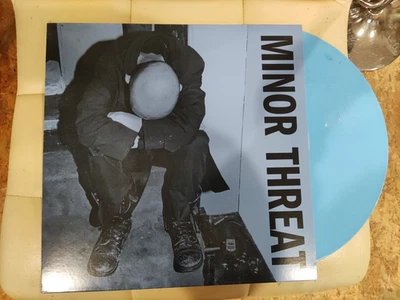 Minor Threat s/t. Blue Marbled Vinyl LP  Neuwertig - Bild 1 von 3