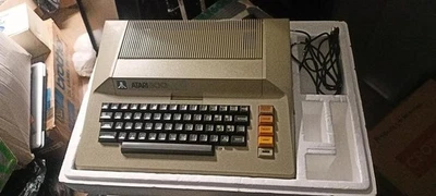 Vintage Atari 800 Computer System, Classic 8-Bit Computing | Collector Item - Image 1 of 2
