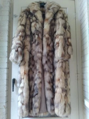 Womens Full Length Crystal Fox Fur Coat Genuine Long 50" - Image 1 of 4