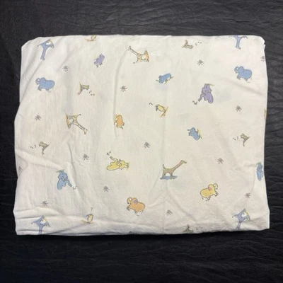 Sábana bajera de colección Carter's John Lennon ajustada para animales de zoológico - VENDIDA COMO ESTÁ Foto 1 de 4