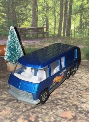 Hot Wheels Racing Team GMC Motor Home New Loose Fresh From Package 1:64 Diecast - Image 1 of 4