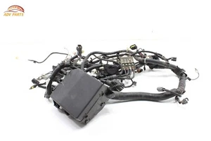 MITSUBISHI OUTLANDER 2016 2,4 L bahía de motor arnés de cableado y caja de fusibles OEM - Imagen 1 de 9