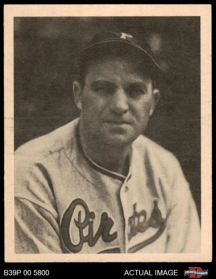 1939 Play Ball #94 Heinie Manush Pirates HOF 5 - EX - Image 1 of 1