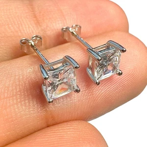 Elegant Princess Cut CZ Stud Earrings 925 Sterling Silver Square 5mm Gift Women - Picture 1 of 9