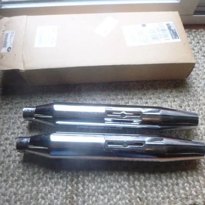 Harley Davidson OEM front and rear mufflers #64941-01 Letf Right like new - Image 1 of 4