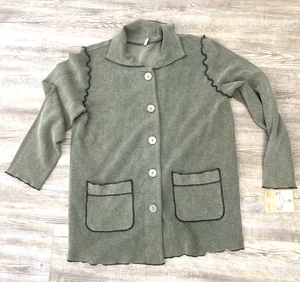 Focus Casual Life Cotton green Knit Asymmetrical Top Women Small Wearable Art s - Picture 1 of 10