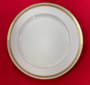 Lenox- Gold Encrusted Border 8 1/4inches- Plates GOLD Backstamp-7/T53- - Picture 1 of 7