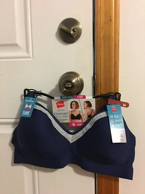 NEW WOMEN'S SIZE MEDIUM HANES SIGNATURE SMOOTH COMFORT WIRELESS T-SHIRT BRA - Image 1 of 4