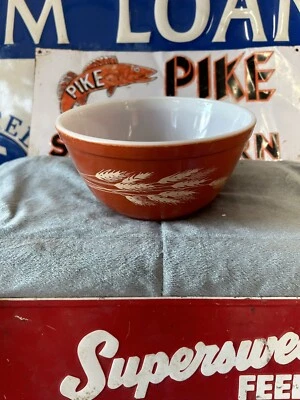 Pyrex Wheat Pattern Bowl - Image 1 of 4