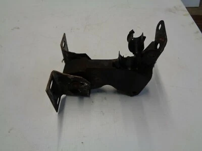 Chrysler Maserati TC 2.2 Turbo Front Engine Mount & Bracket Engine 89 90 91 Foto 1 de 2