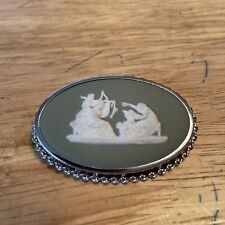 Wedgwood Vintage Brooch In Great Condition  Classical Scene 1975