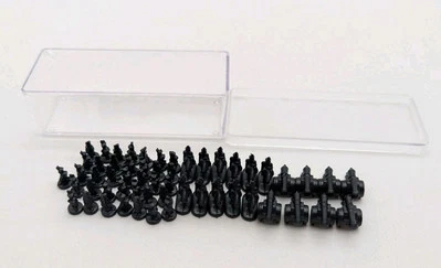 Juego de Mesa Risk 1993 Piezas de Repuesto Ejército Negro Con Estuche Foto 1 de 3