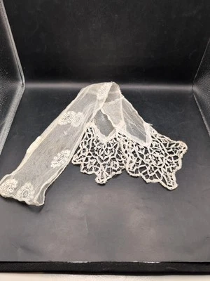 Cachecol de renda vitoriano antigo feito à mão 43" - Imagem 1 de 4