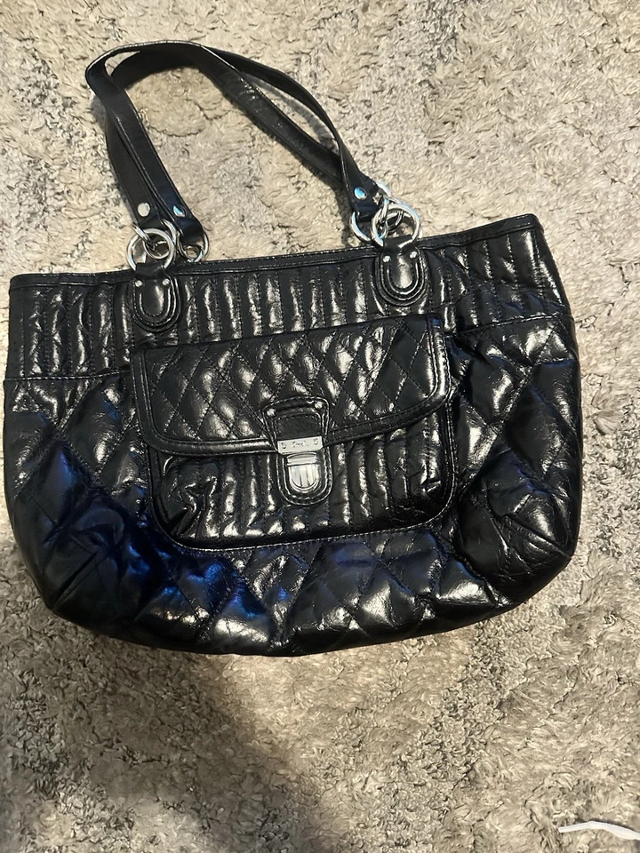 Bolso Shopper COACH Poppy Acolchado Cuero Negro Foto 1 de 4