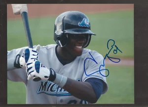 Cameron Maybin autograph signed 8 x 10 inch photo WHITECAPS POSE 3 - Picture 1 of 1
