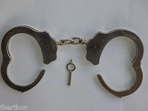Vintage Handcuffs The Peerless Handcuff Company Pat 1531451-1872857 Chrome  #5 - Picture 1 of 6