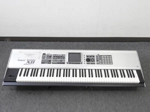 Roland FANTOM X8 Synthesizer Weighted 88 keys Electronic Keyboard - Picture 1 of 8