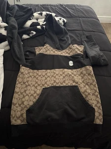 Coach Hoddie Medium Black and Gold - Picture 1 of 1