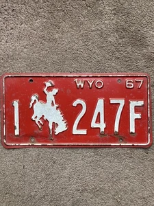 1967 Wyoming License Plate - 1 247F - Nice - Picture 1 of 2